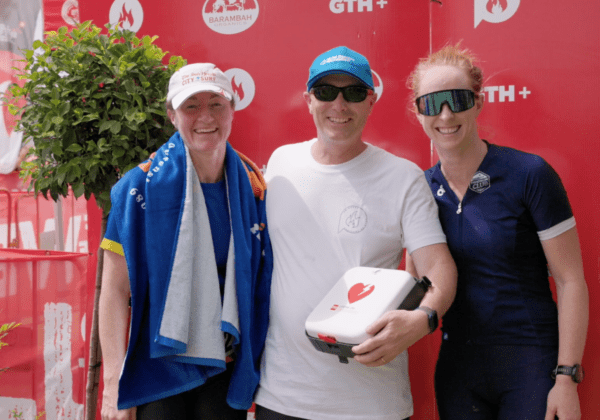 220405_Anna, Matt and Sarah with defibrillator