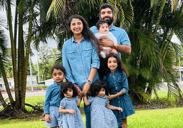 2505_Dr Sam Ranaweera and family_600x420